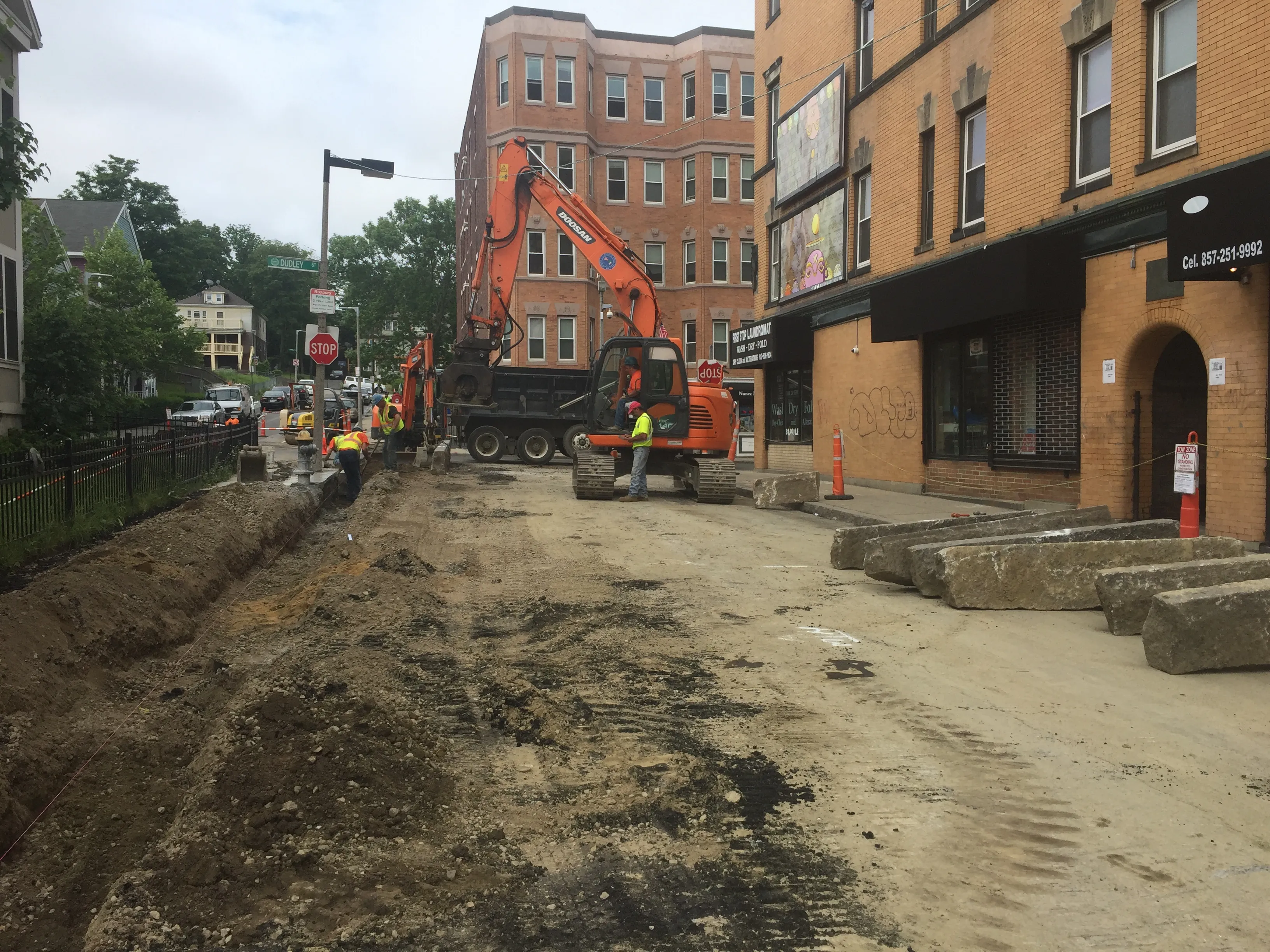 Heavy civil construction pipeline work